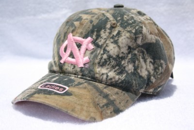 Ladies UNC MOSSYOAK PinkCamo Hat